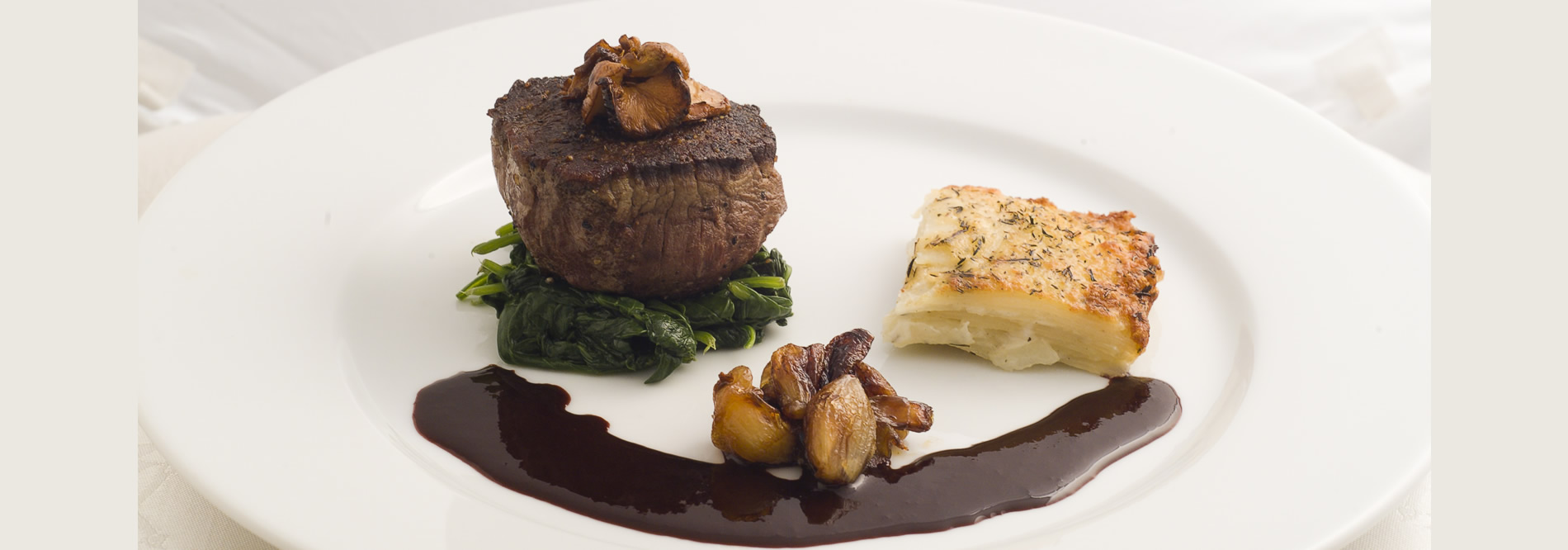 Fillet-mignon-spinach-pearl-onions-chanterelles-potatopave-red-wine-sauce